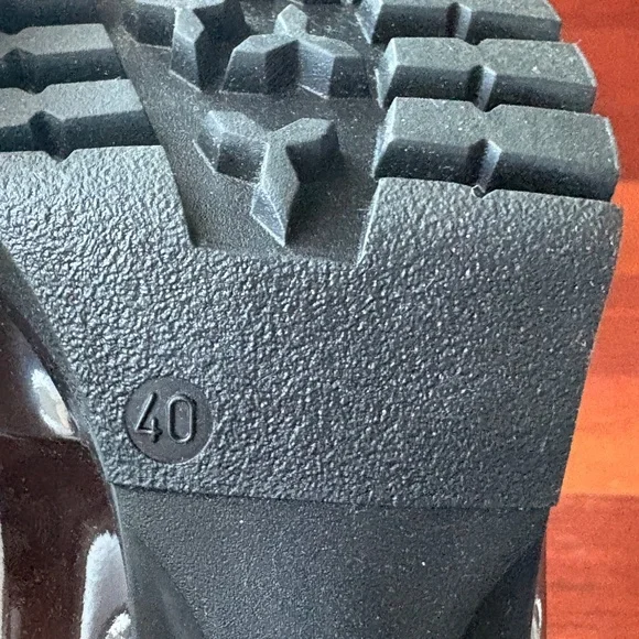 Andre Assous Brown Quilted Patent Leather Winter Mid-Calf Boots - NWT - Picture 6 of 11